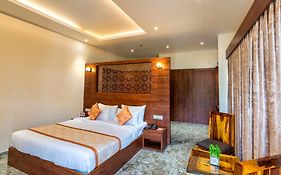 The Grand Fateh Hotel
