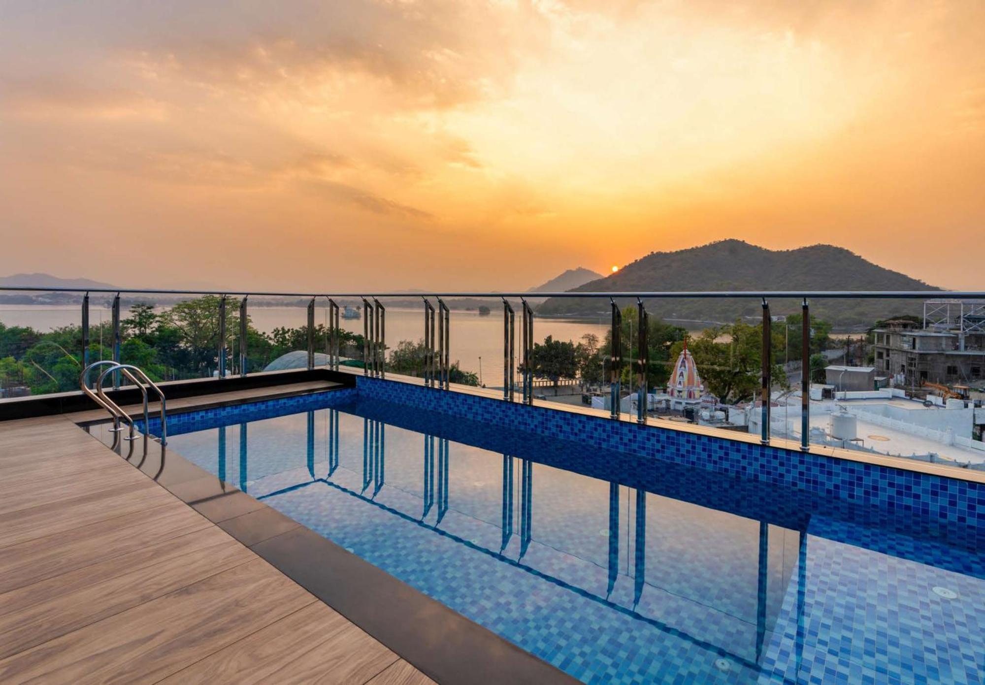 The Grand Fateh Hotel Udaipur Exterior photo